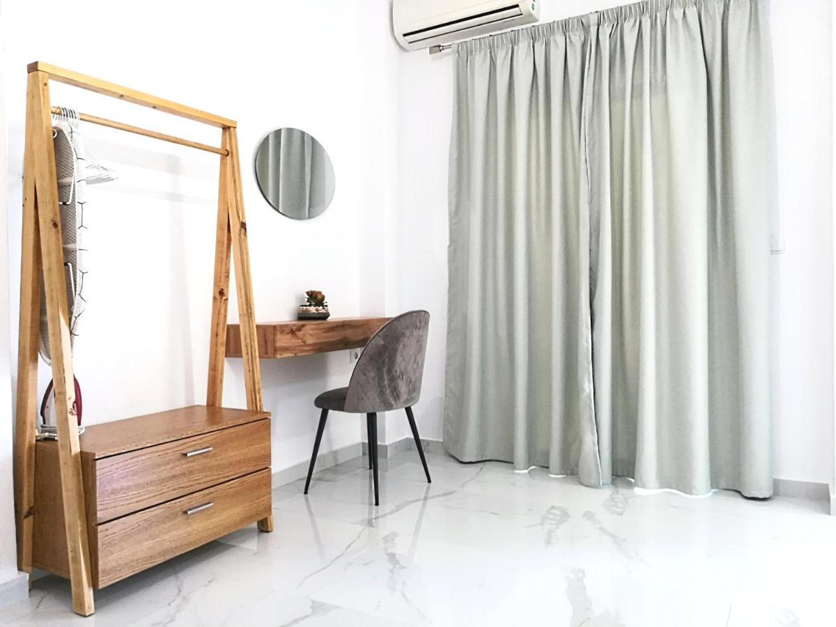 Giorgos Apartments. Σκάλα Φούρκας Εξωτερικό φωτογραφία